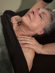 lymphatic massage neck